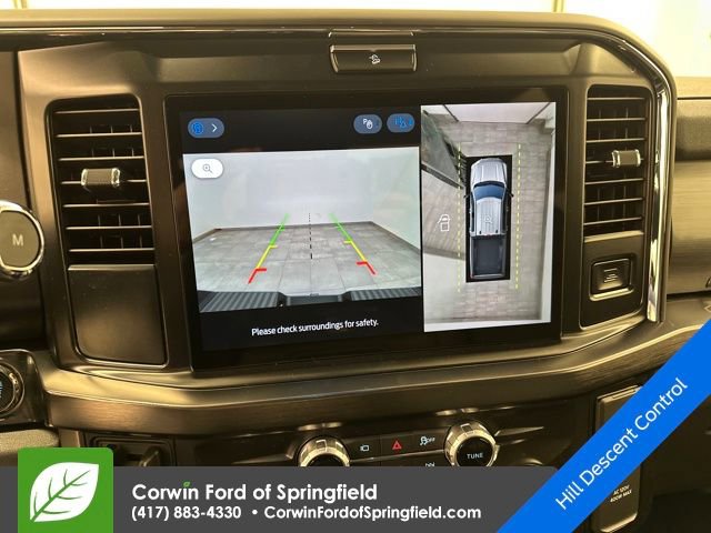 New 2026 Ford F350 Lariat w/ Black Appearance Package image 28