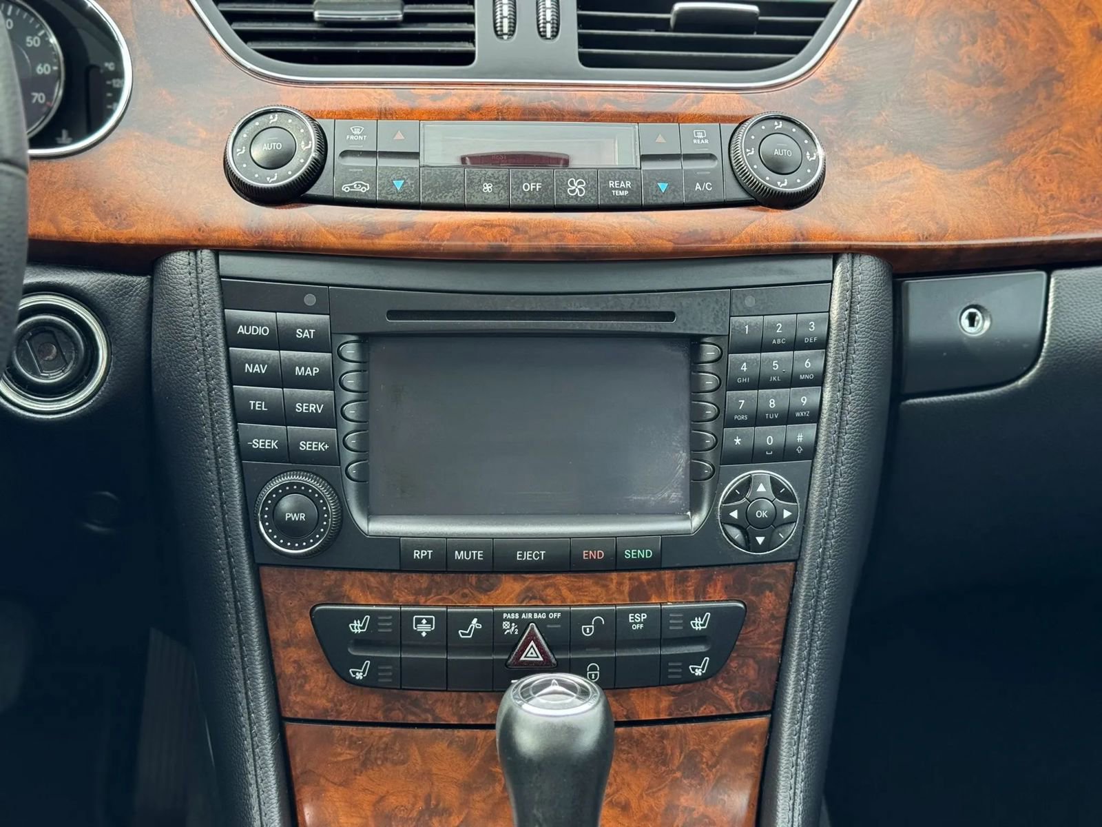 Used 2006 Mercedes-Benz CLS 500 image 16