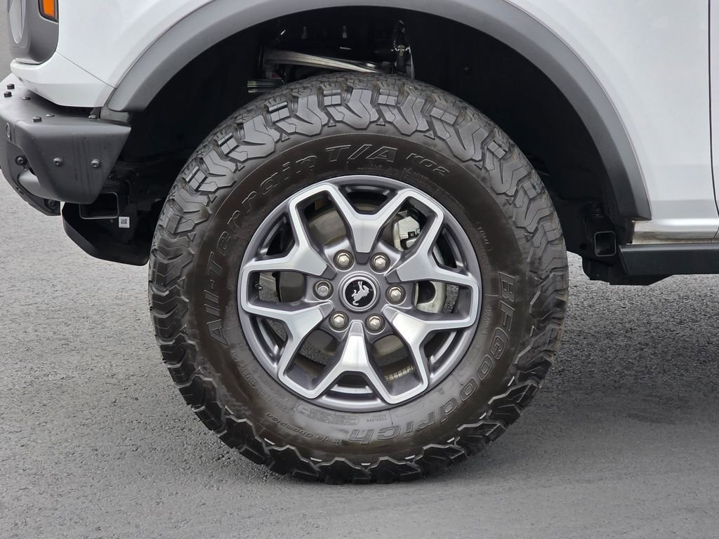 Used 2023 Ford Bronco Badlands AWD/4WD image 8