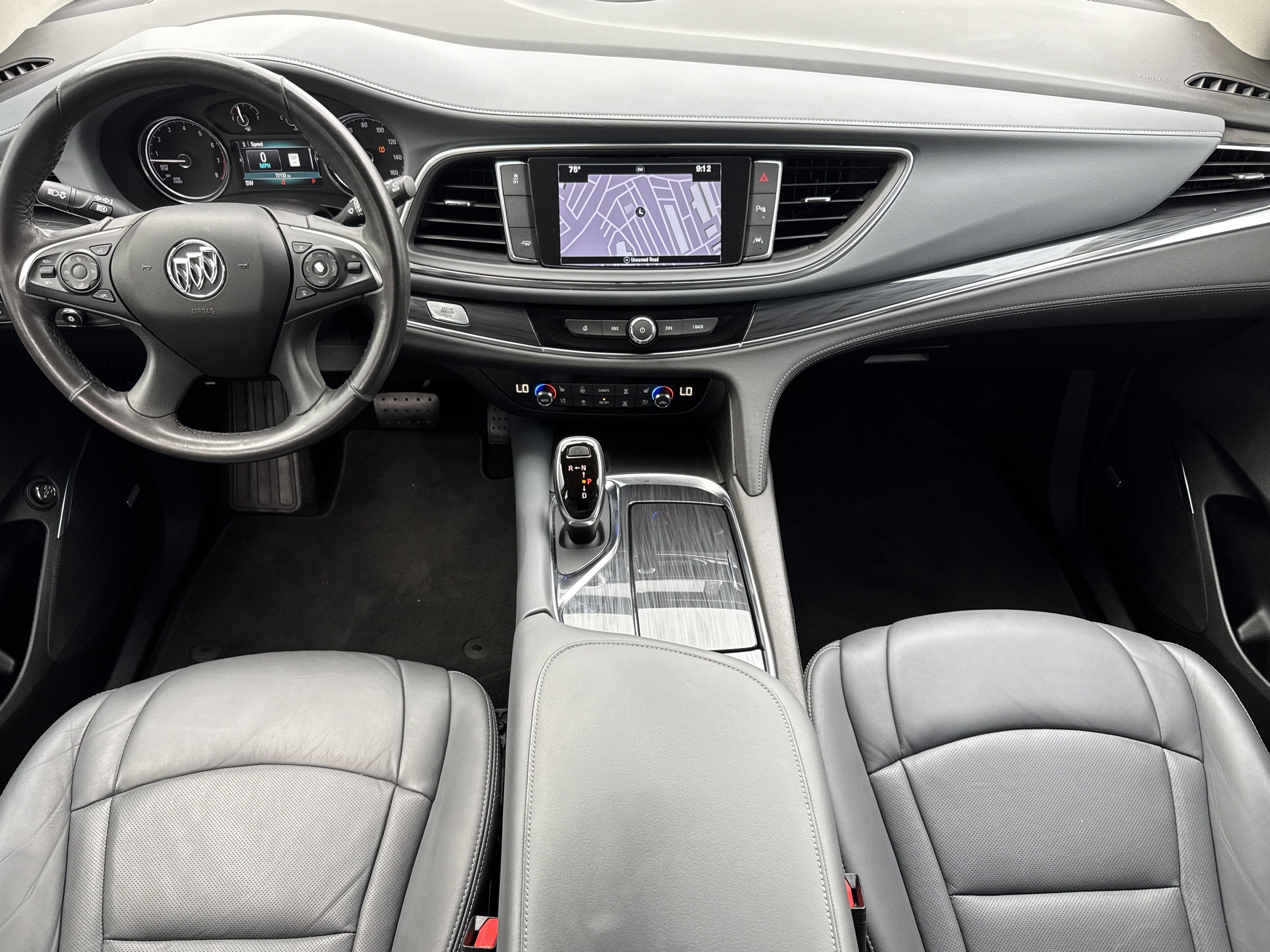 Used 2018 Buick Enclave Premium w/ Experience Buick Package FWD image 29