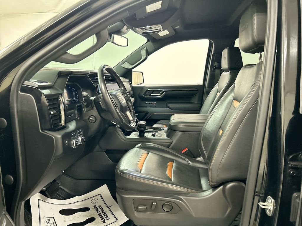 Used 2023 GMC Sierra 1500 AT4 image 9