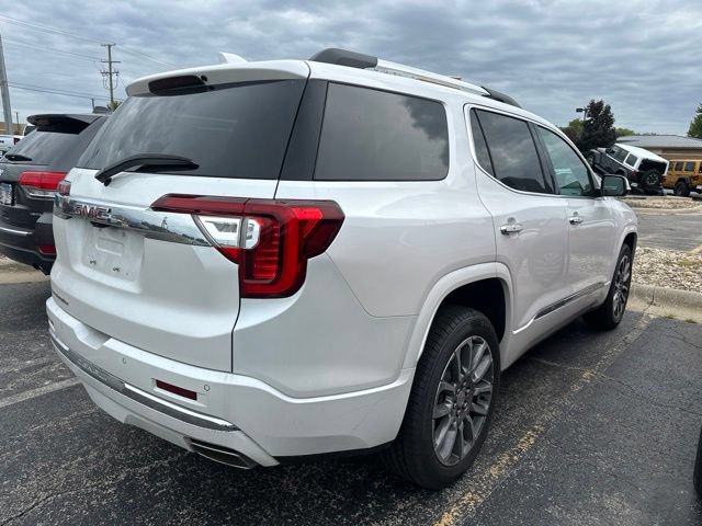 Used 2021 GMC Acadia Denali w/ Denali Technology Package FWD image 10
