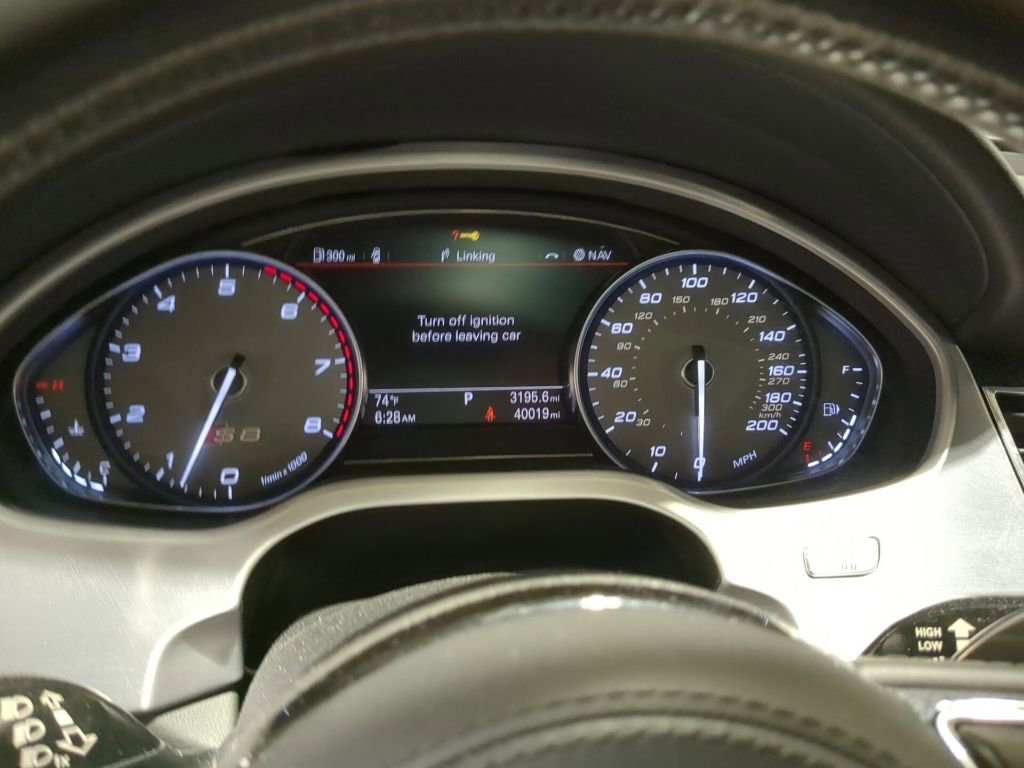 Used 2017 Audi S8 Plus AWD/4WD image 15