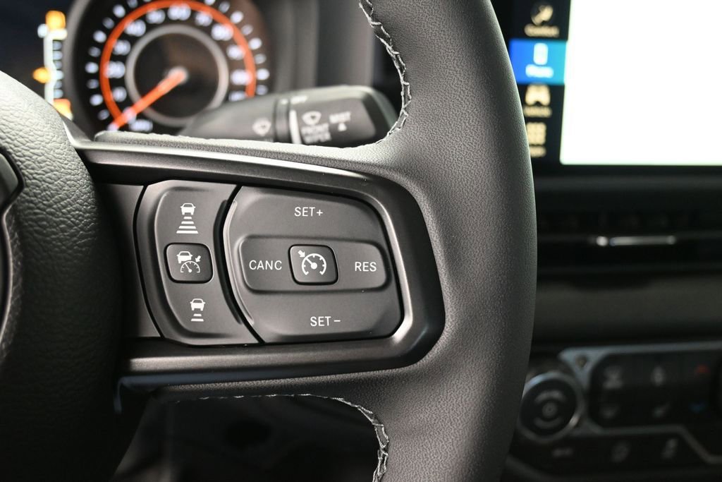 New 2026 Jeep Gladiator Sport AWD/4WD image 25
