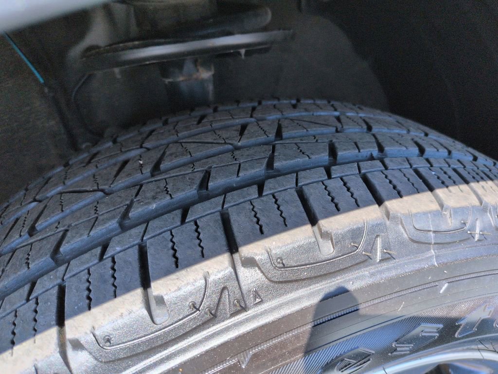 Used 2016 Toyota Highlander XLE w/ Protection Package #3 image 28