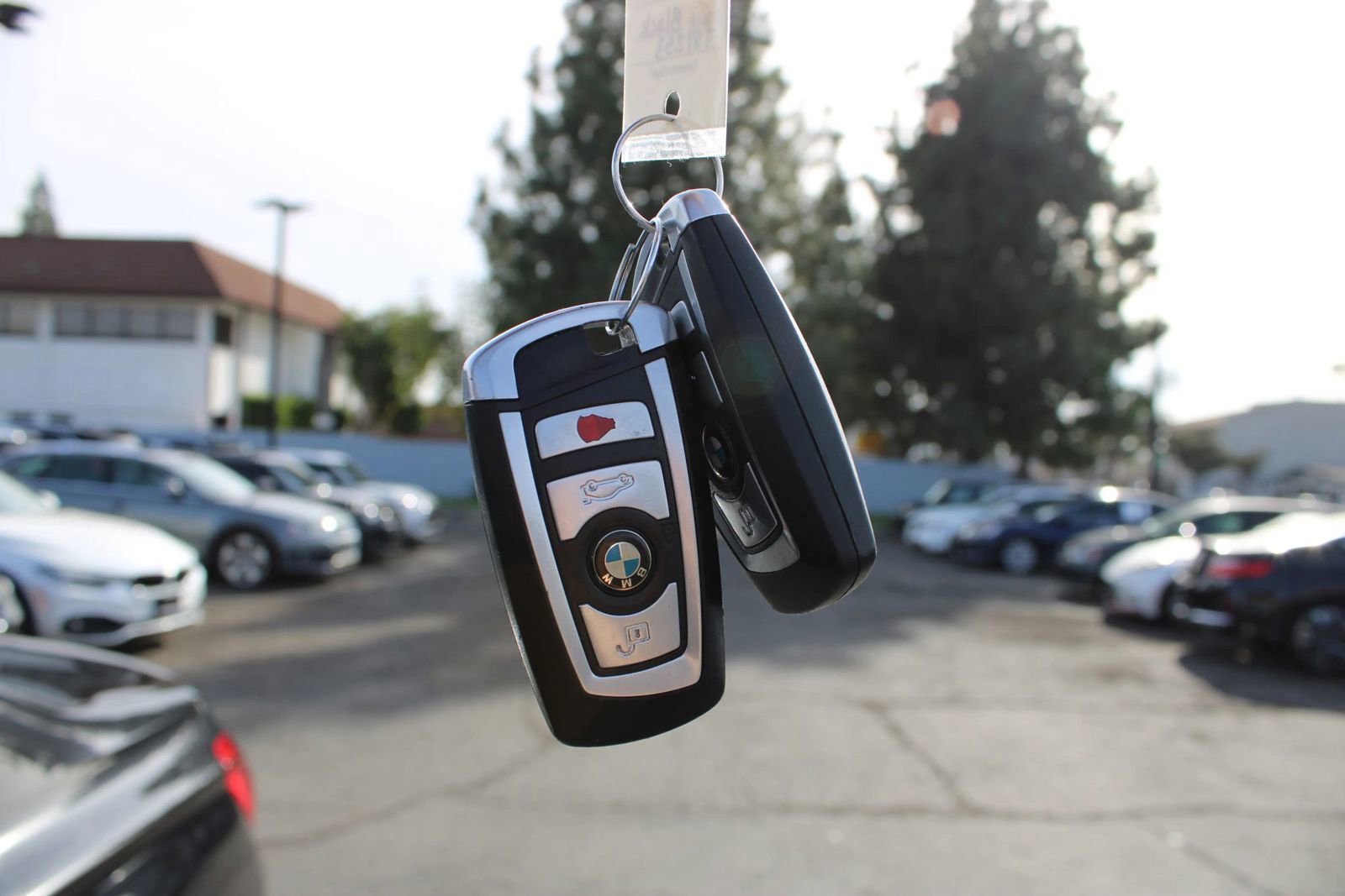 Used 2015 BMW 750Li image 44