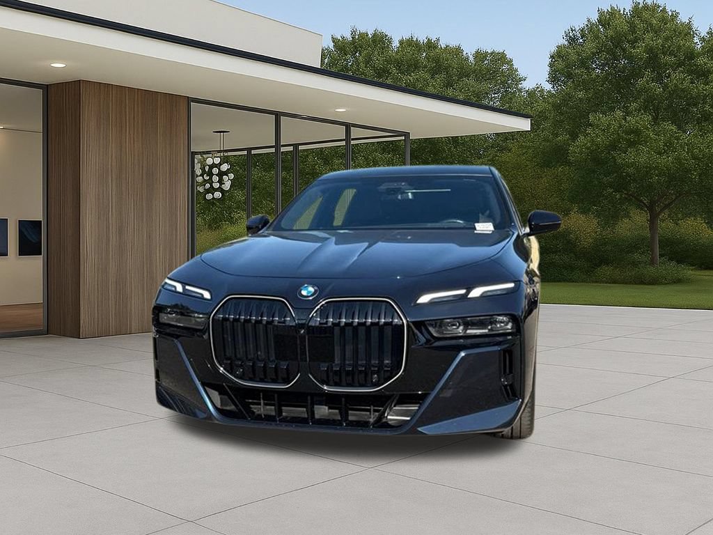 Used 2026 BMW 740i RWD image 3