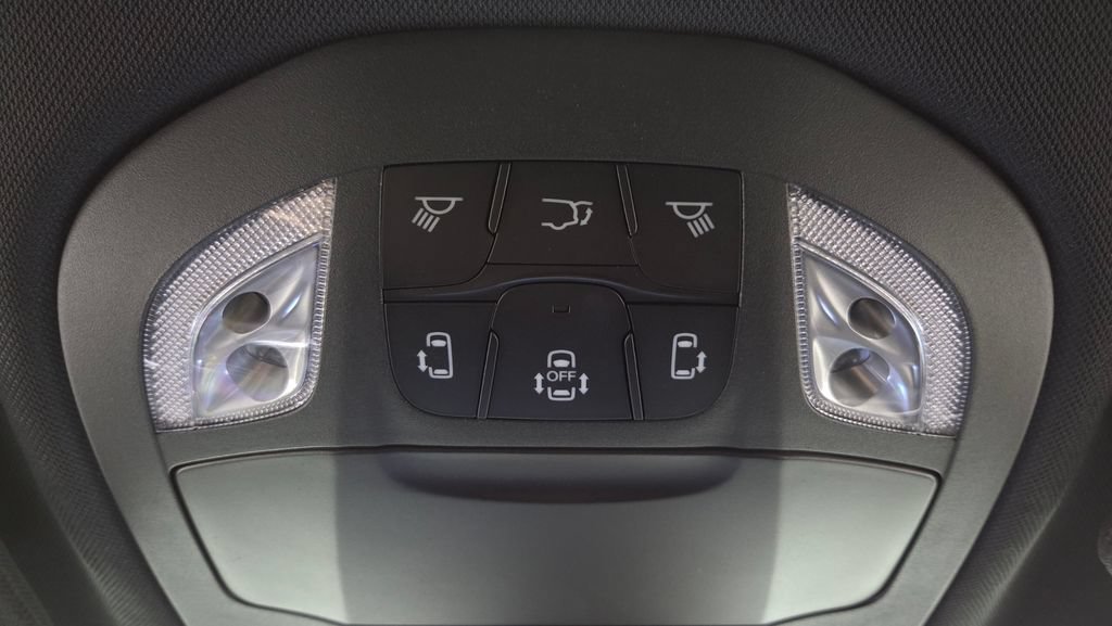 New 2025 Chrysler Pacifica Select w/ Fav Edition Package FWD image 29