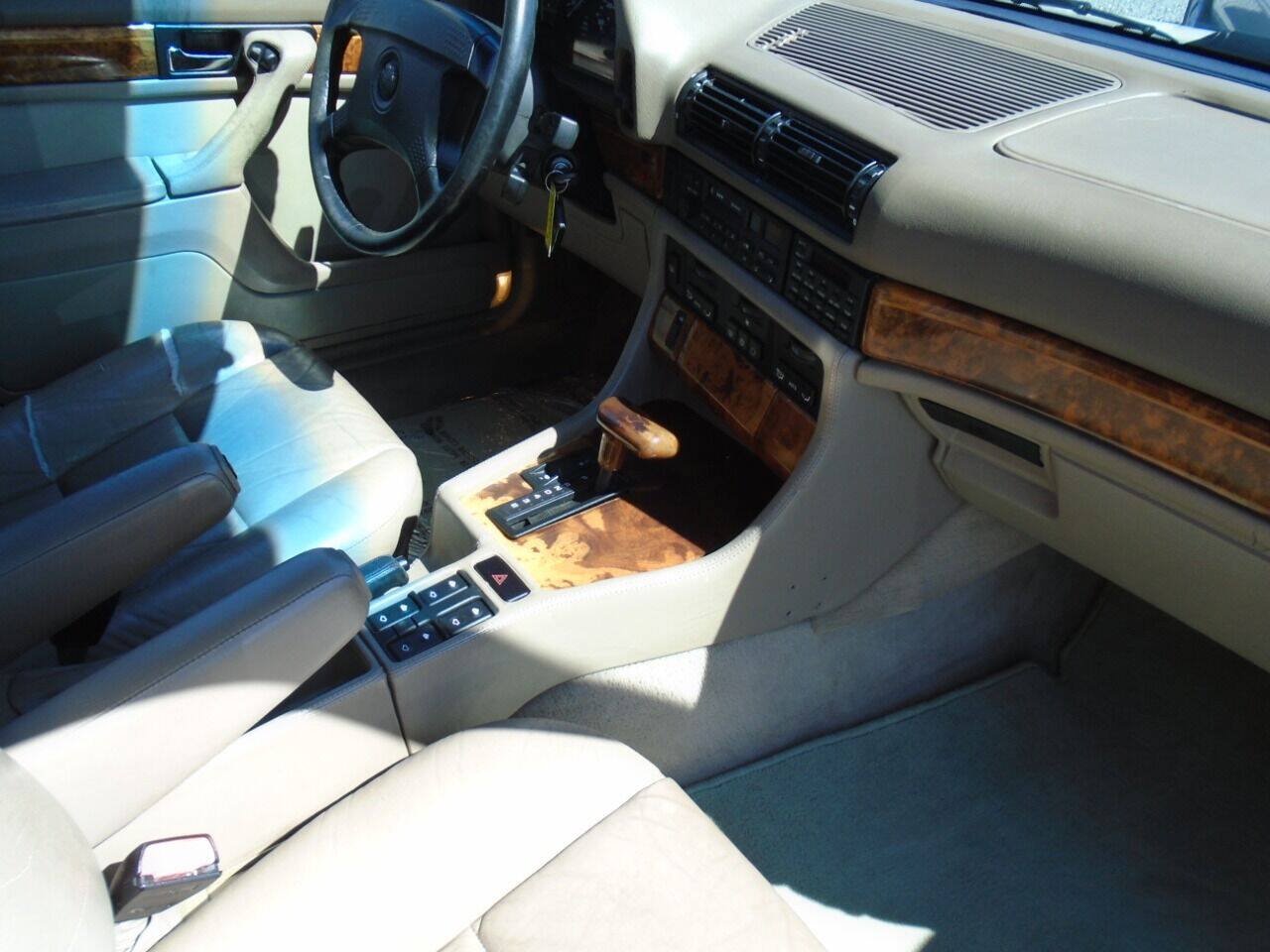 Used 1994 BMW 740i RWD image 19