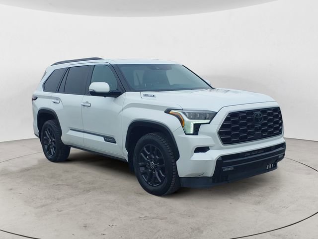 Used 2024 Toyota Sequoia Platinum AWD/4WD image 7