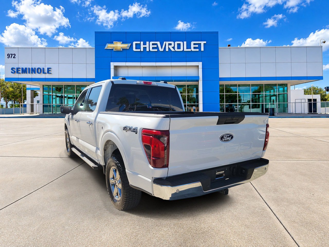 Used 2025 Ford F150 XLT w/ Equipment Group 301A Standard AWD/4WD image 4