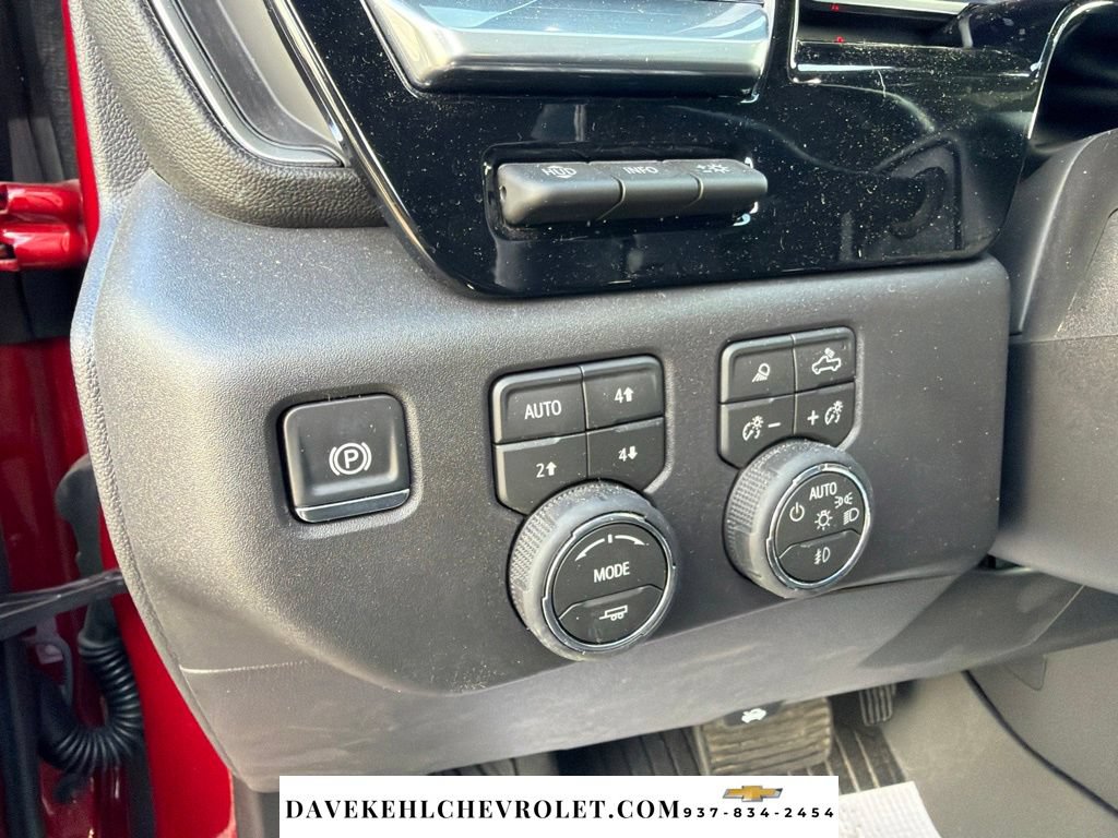 Used 2026 Chevrolet Silverado 1500 LTZ AWD/4WD image 12