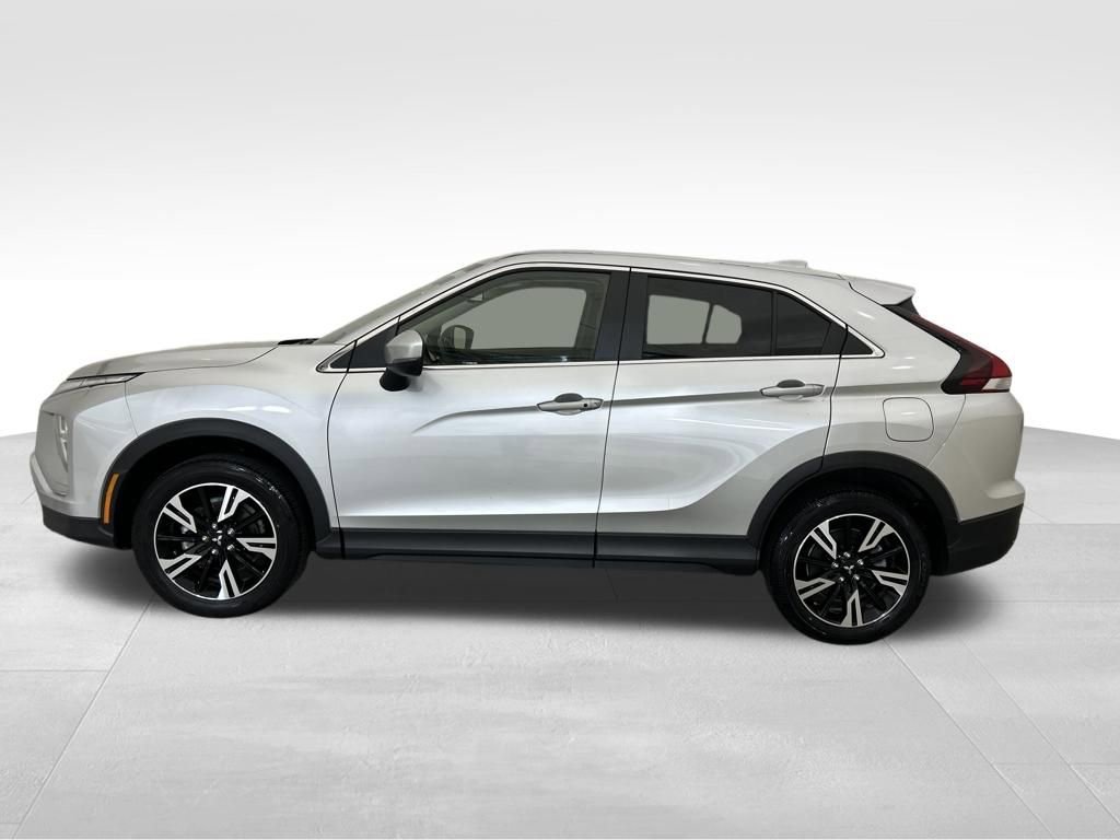 Used 2025 Mitsubishi Eclipse Cross SE AWD/4WD image 2