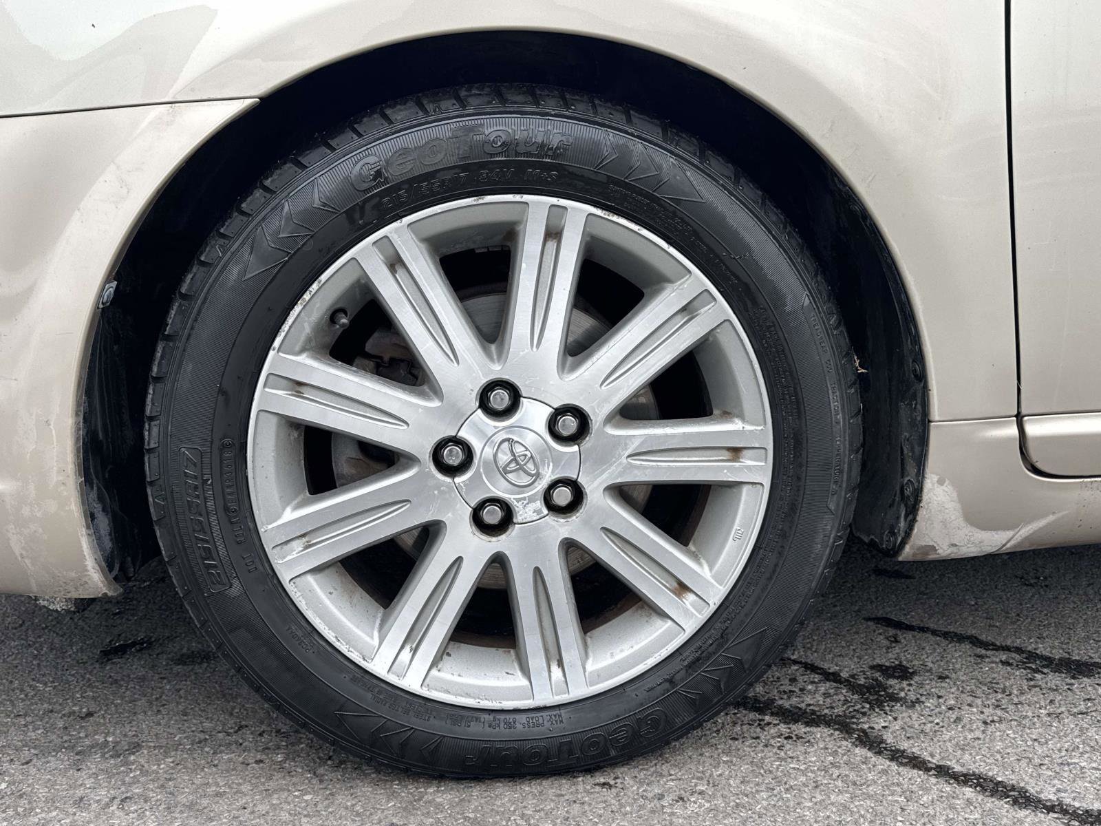 Used 2006 Toyota Avalon Limited image 10