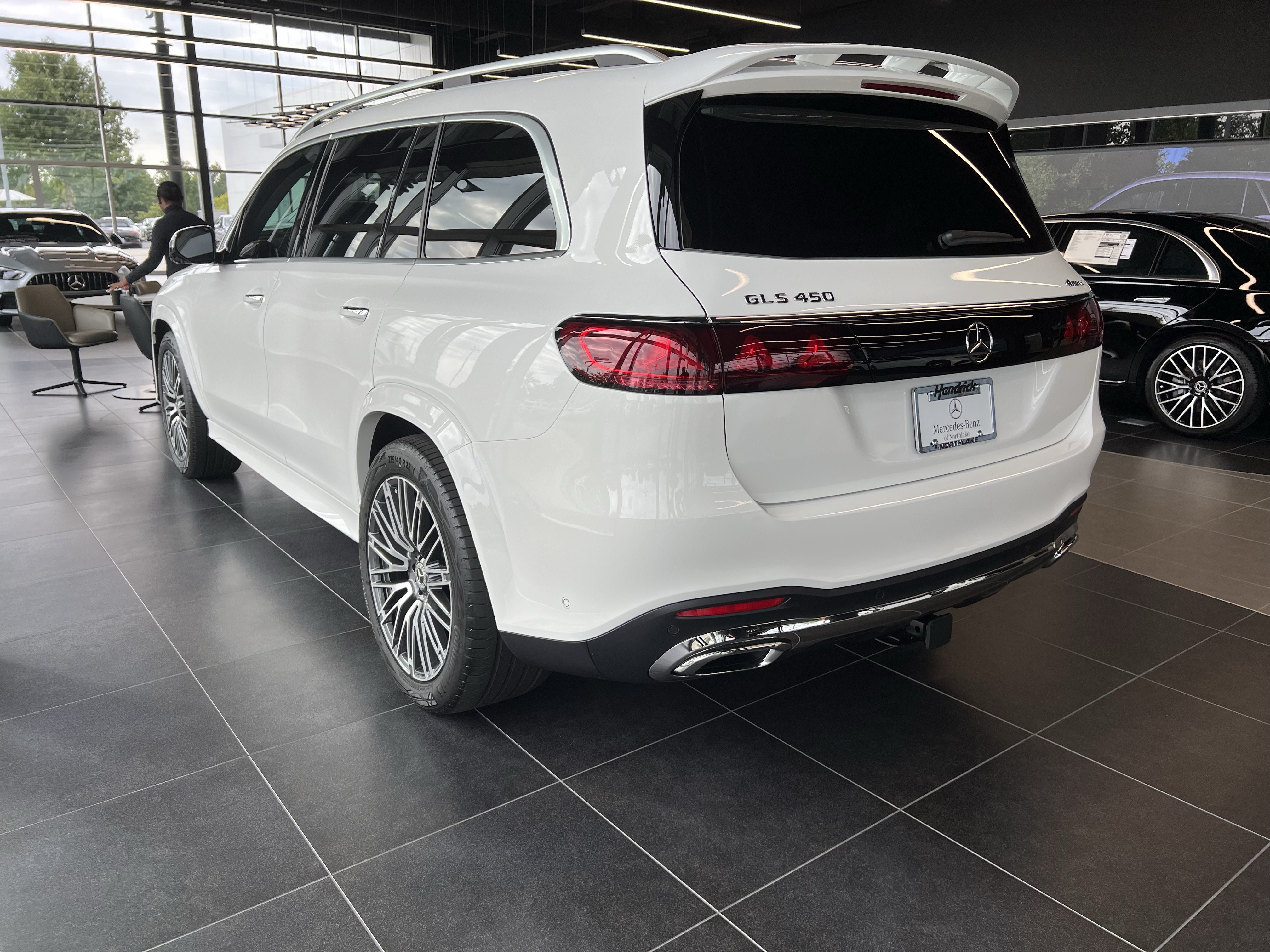 New 2027 Mercedes-Benz GLS 450 4MATIC image 6