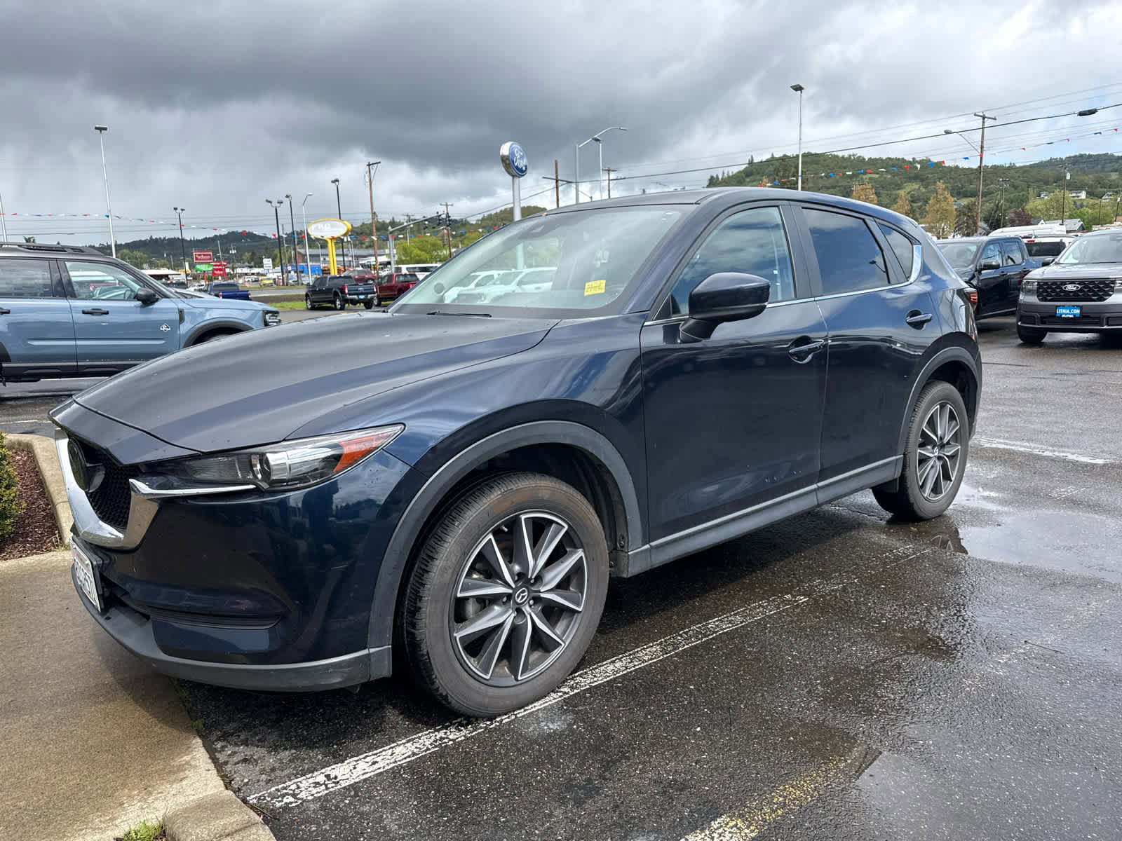 Used 2018 MAZDA CX-5 Touring w/ Preferred Equipment Package AWD/4WD image 1