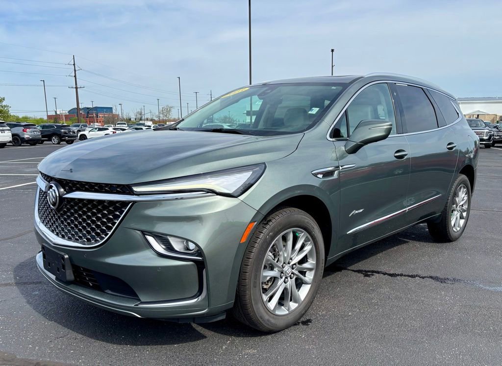 Used 2023 Buick Enclave Avenir w/ Trailering Package, 5000 lbs. FWD image 3