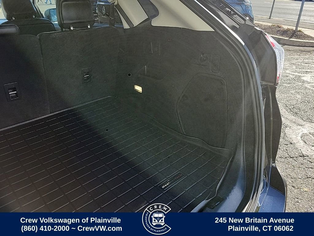 Used 2018 Ford Edge Titanium w/ Equipment Group 302A image 53