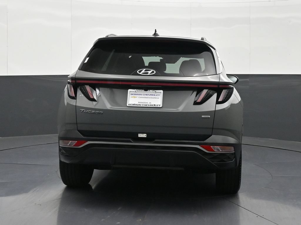 Used 2024 Hyundai Tucson SEL w/ Convenience Package AWD/4WD image 4
