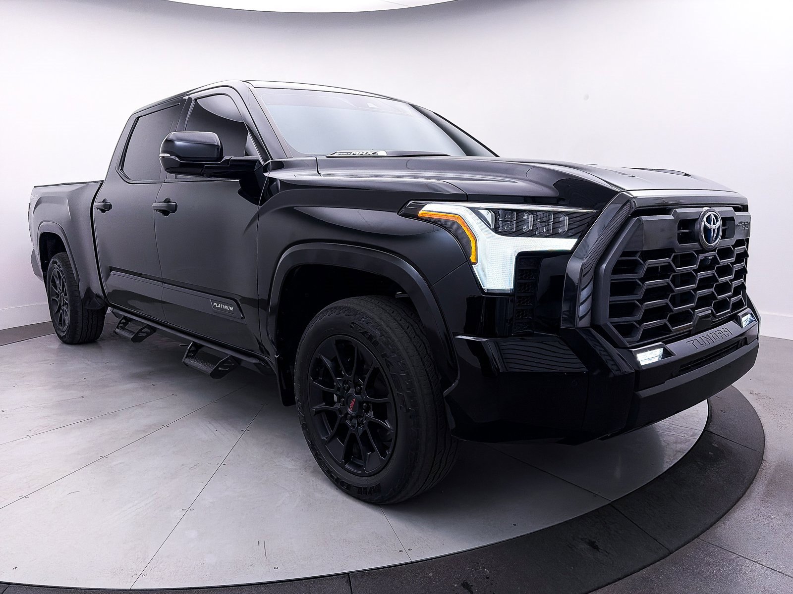 Used 2024 Toyota Tundra Platinum w/ TRD Off-Road Package image 11