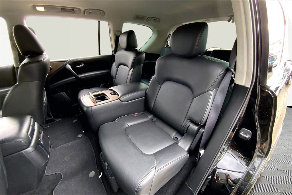 Used 2023 Nissan Armada SL w/ Captain's Chairs Package image 16