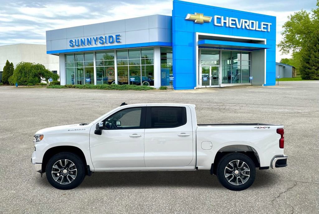 New 2025 Chevrolet Silverado 1500 LT image 13