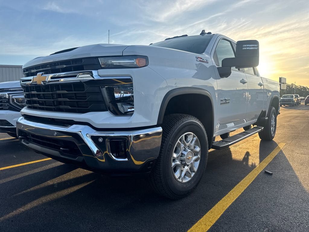 New 2026 Chevrolet Silverado 2500 LT w/ Texas Edition AWD/4WD image 1