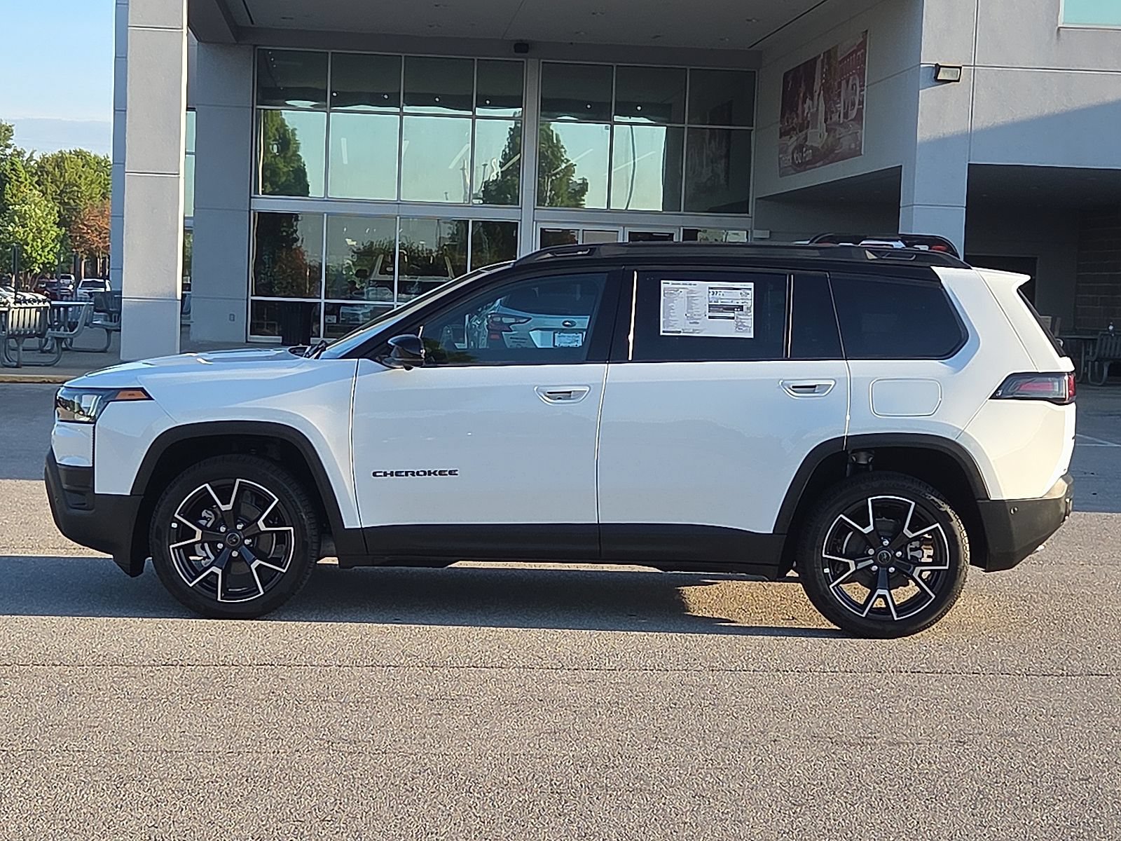 New 2026 Jeep Cherokee Overland w/ Trailer Tow Group AWD/4WD image 3