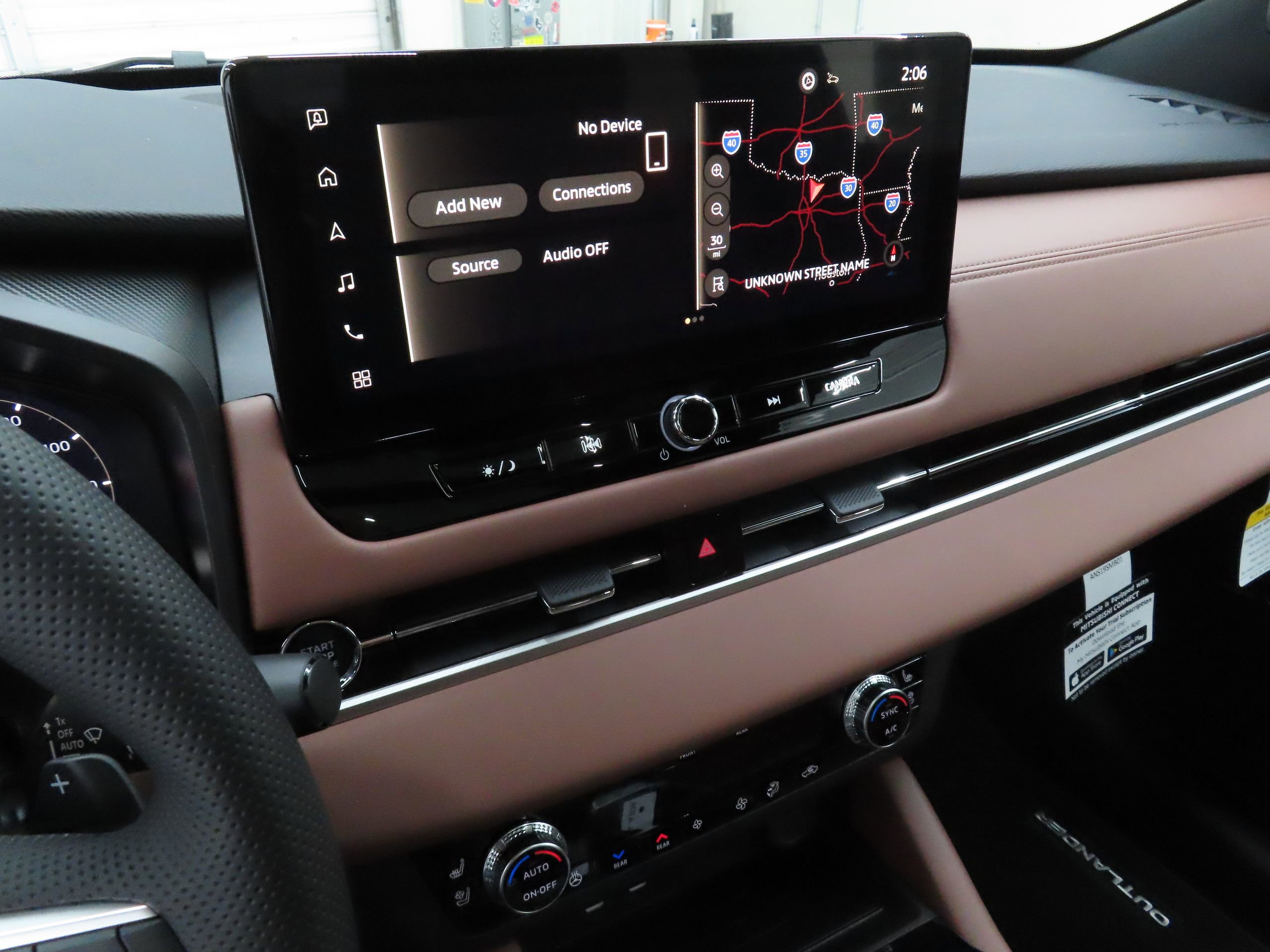 New 2026 Mitsubishi Outlander SEL image 16
