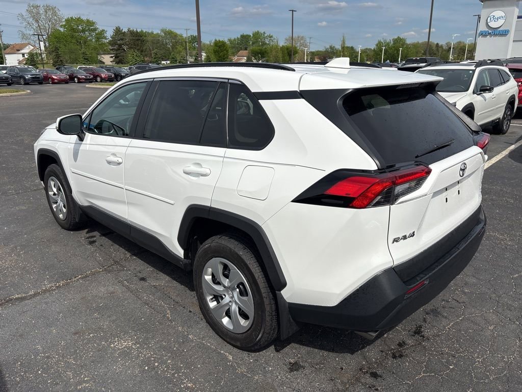 Used 2019 Toyota RAV4 LE w/ All Weather Liner Package AWD/4WD image 5