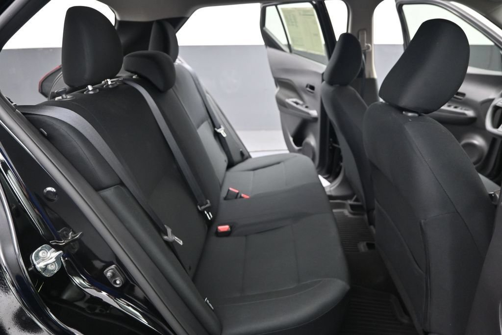 Certified 2025 Nissan Kicks Play S FWD image 30