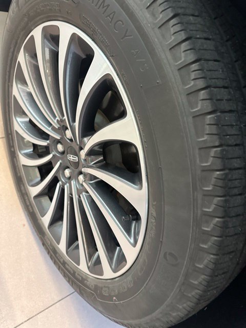 Certified 2024 Lincoln Aviator 2WD w/ Premium Package image 8