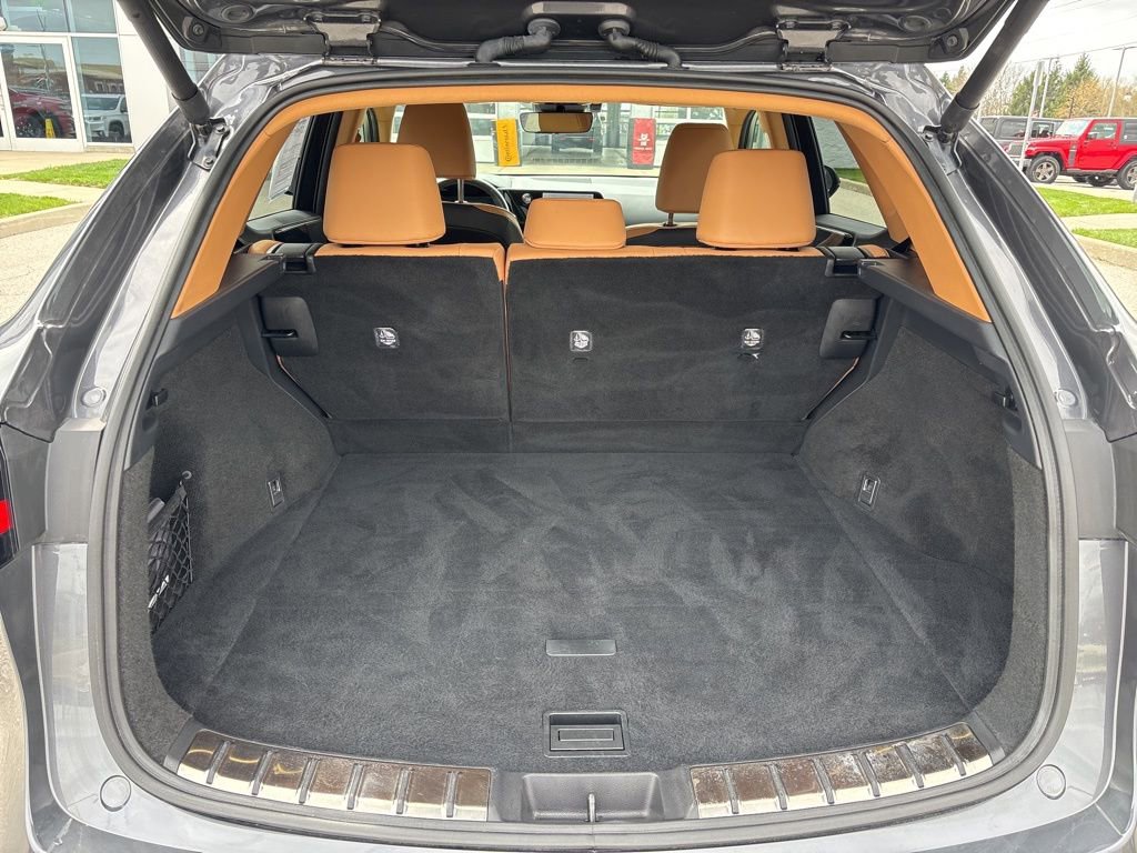 Used 2023 Lexus NX 250 FWD w/ Premium Package image 11