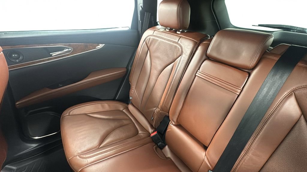 Used 2016 Lincoln MKX Reserve w/ Climate Package image 14