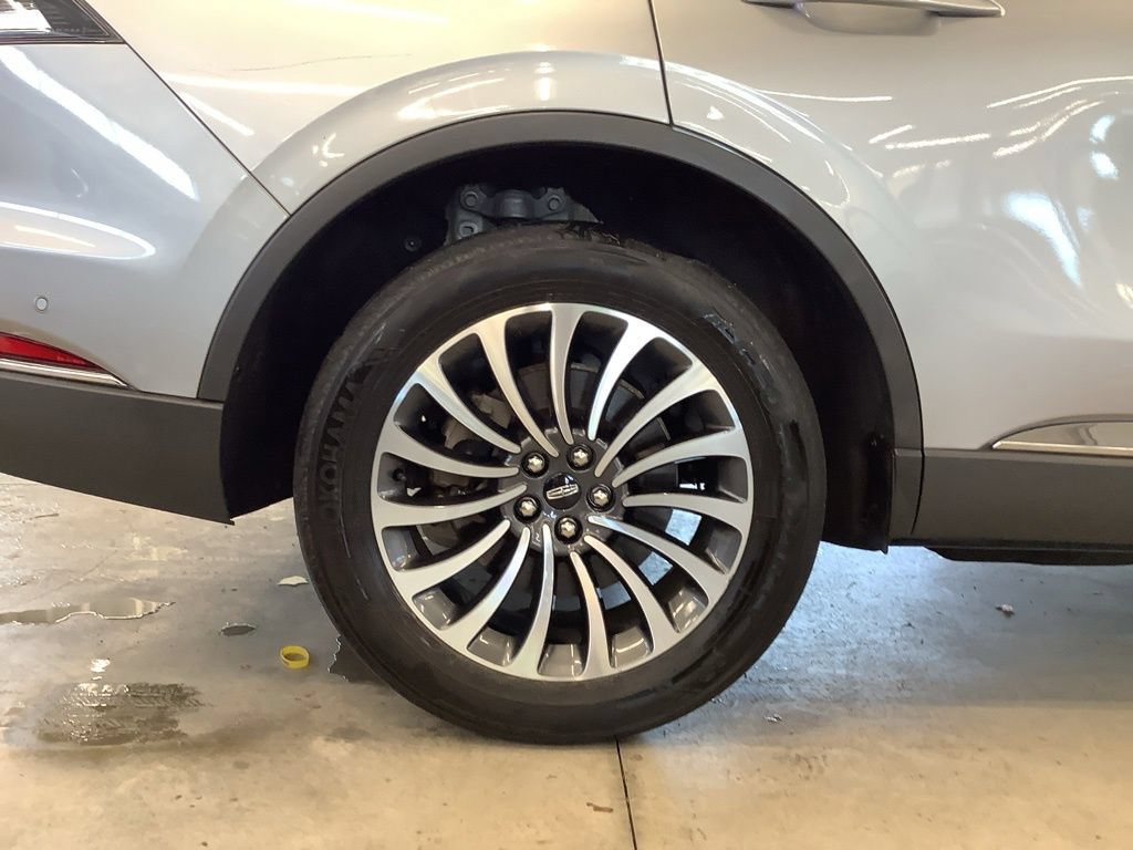 Used 2020 Lincoln Aviator Reserve w/ Equipment Group 201A AWD/4WD image 31