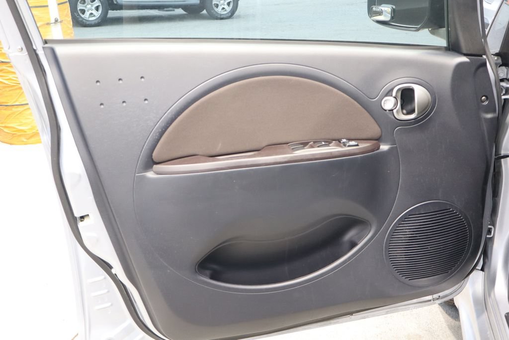 Used 2012 Mitsubishi i RWD image 14