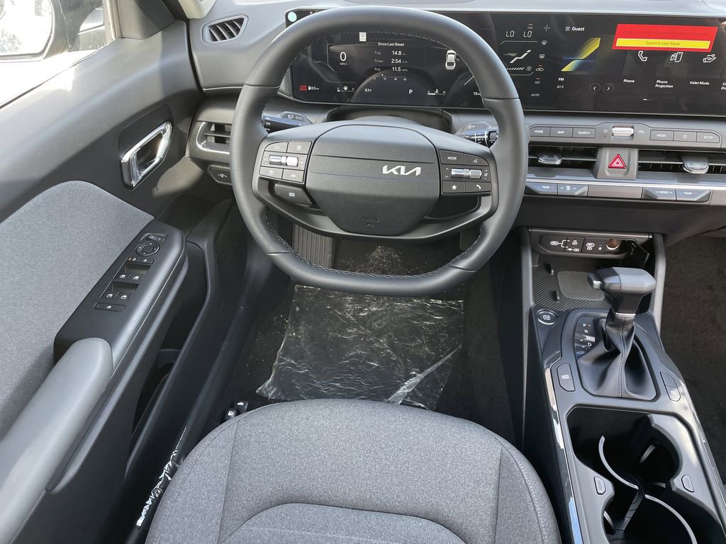 New 2025 Kia K4 EX image 12