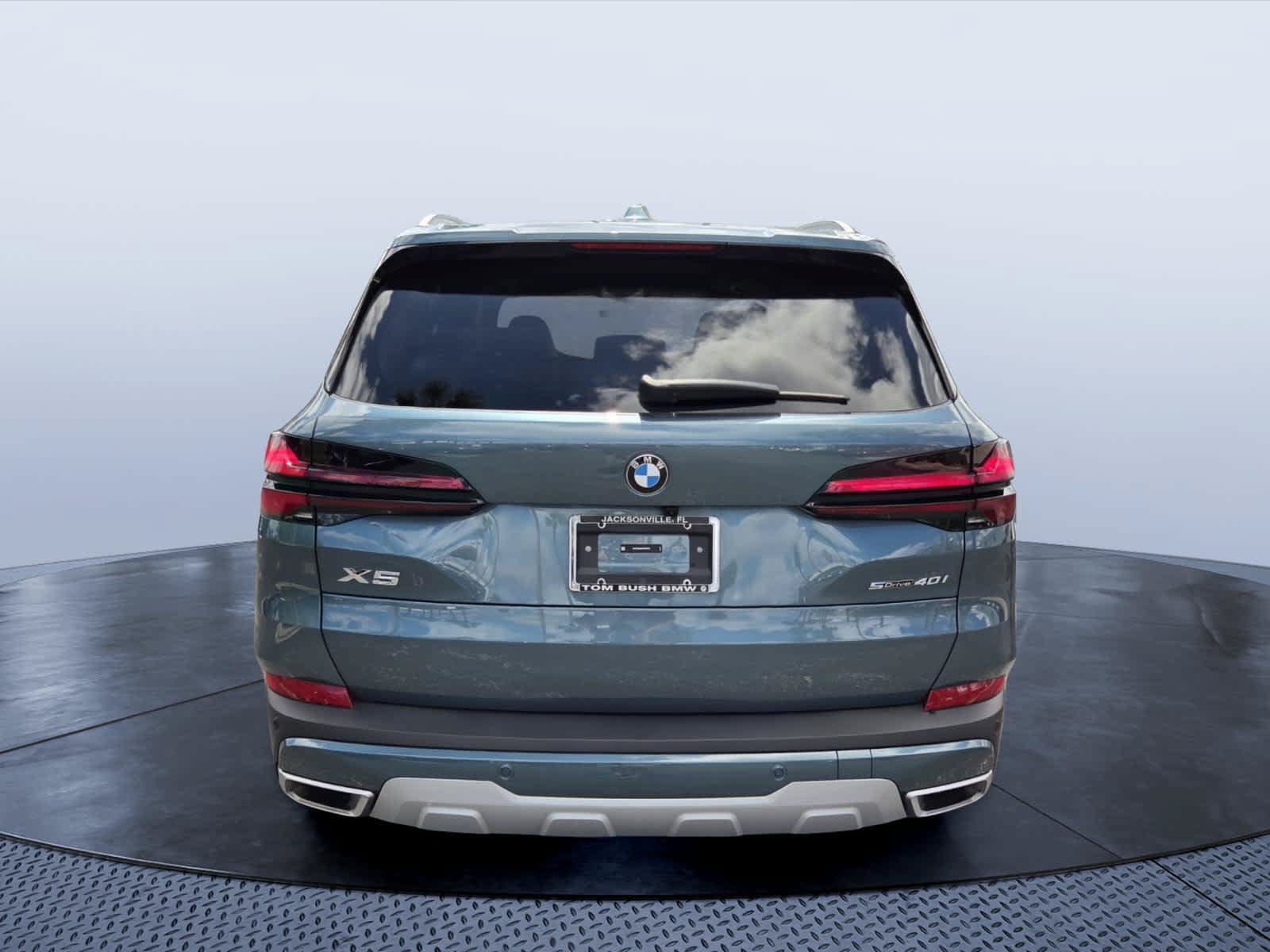 Certified 2026 BMW X5 sDrive40i w/ Premium Package RWD image 4