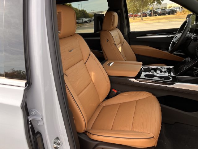 New 2027 Cadillac Escalade ESV Luxury w/ Touring Package AWD/4WD image 22