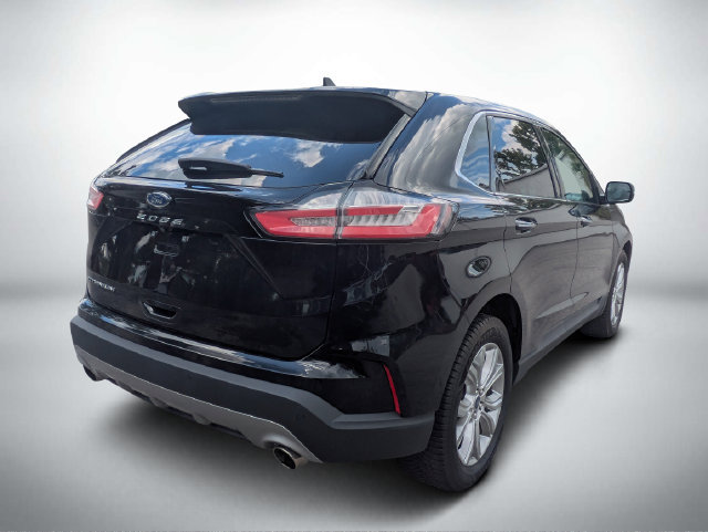 Used 2021 Ford Edge Titanium w/ Cargo Accessory Package FWD image 4
