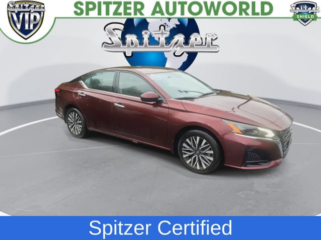 Used 2023 Nissan Altima 2.5 SV AWD/4WD image 2