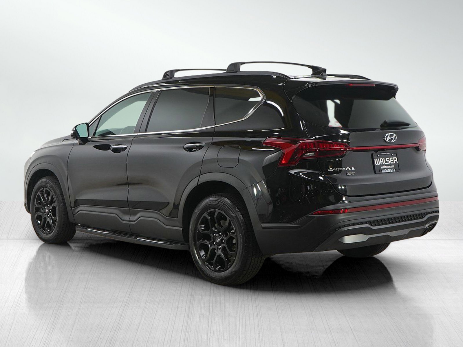Used 2023 Hyundai Santa Fe XRT FWD image 3