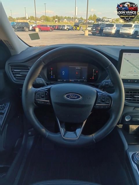 Used 2023 Ford Escape Active w/ Tech Pack #1 AWD/4WD image 16