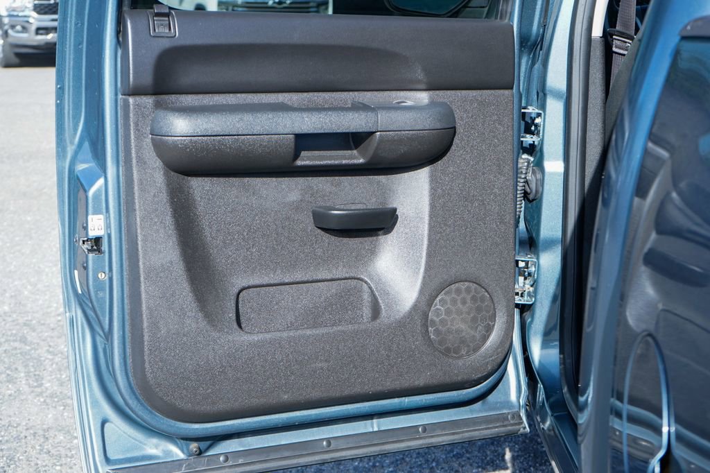 Used 2013 Chevrolet Silverado 1500 LT w/ All-Star Edition AWD/4WD image 30