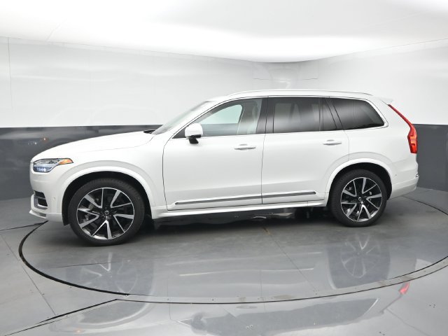 Used 2024 Volvo XC90 B5 Plus w/ Protection Package Premier AWD/4WD image 4