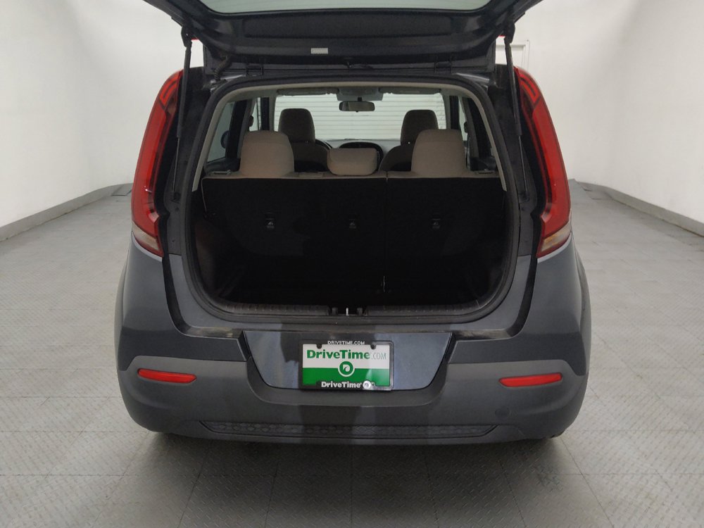 Used 2020 Kia Soul LX FWD image 29