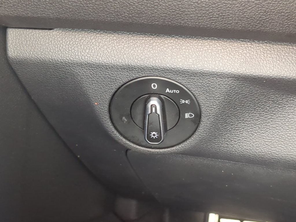 Certified 2024 Volkswagen Jetta Sport FWD image 24