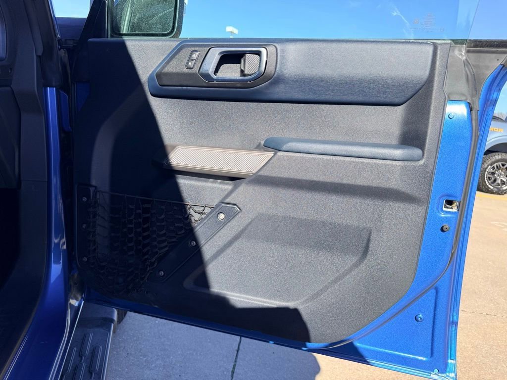 Used 2021 Ford Bronco Outer Banks image 11