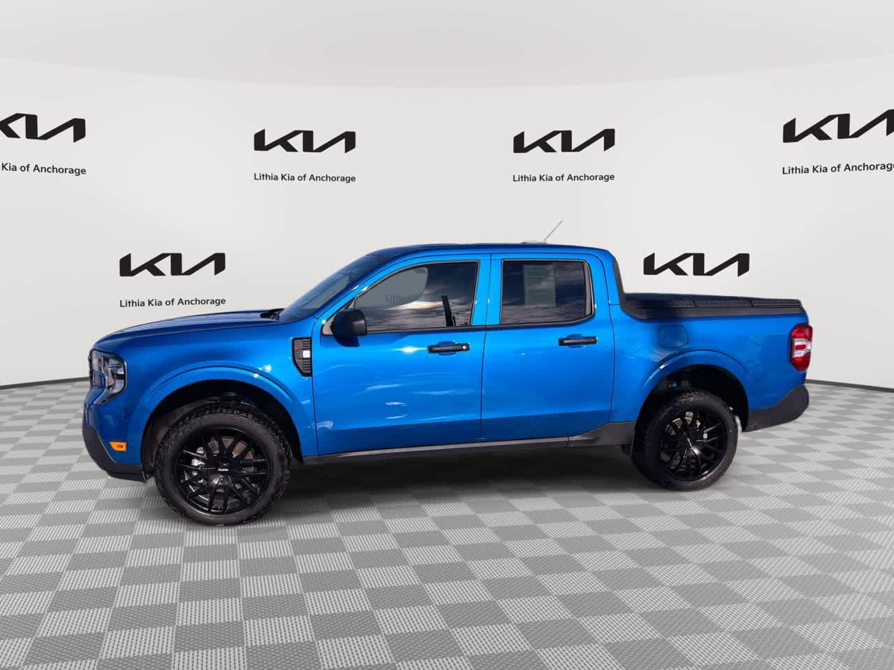 Used 2025 Ford Maverick XL w/ 4K Tow Package AWD/4WD image 1