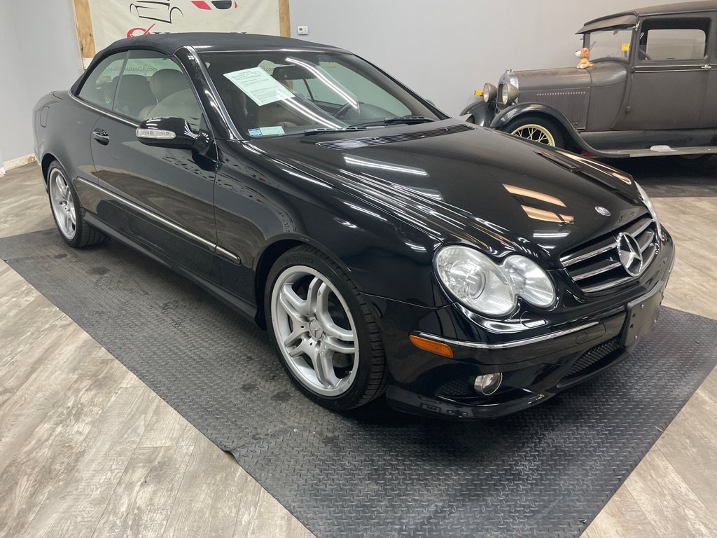 Used 2009 Mercedes-Benz CLK 550 Cabriolet image 21